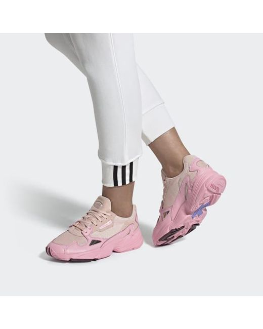 falcon shoes pink