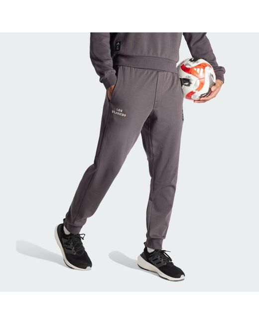 Real Madrid Cultural Story Tracksuit Bottoms di Adidas in Gray da Uomo