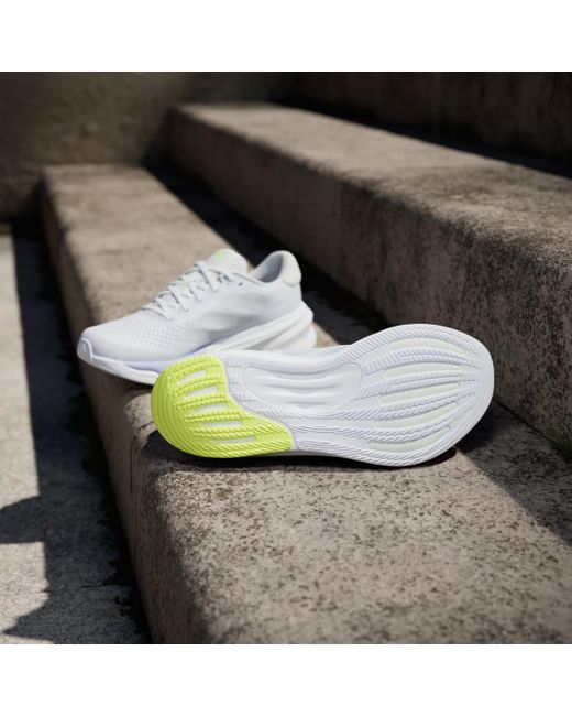 Scarpe Da Running Supernova Stride 2.0 di Adidas in White