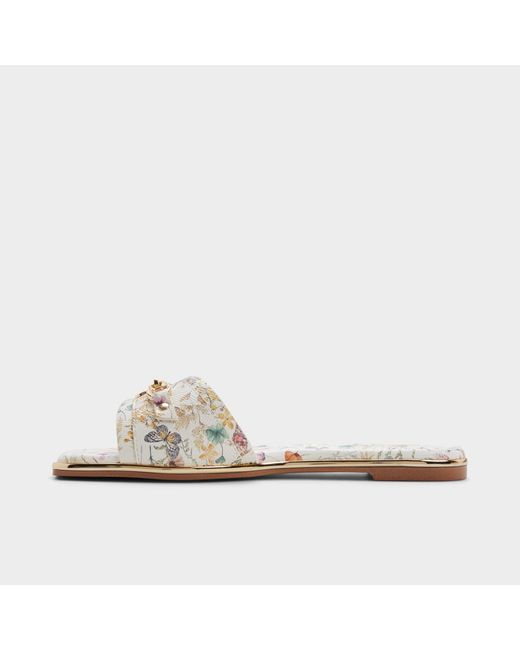 ALDO White Alamassi – –