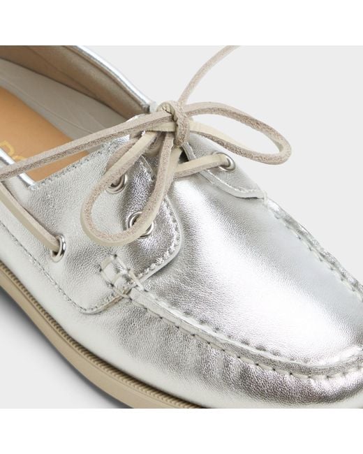 ALDO White Harborchic