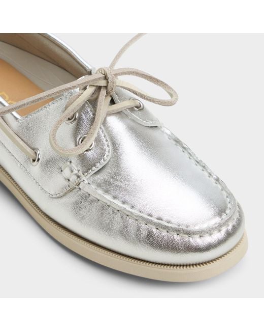 ALDO White Harborchic