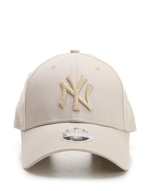 KTZ Natural "9forty New York Yankees League Essential" Cap