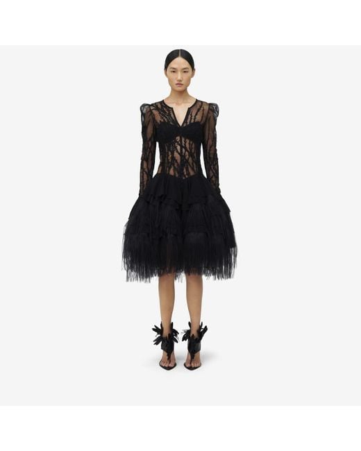 McQueen ホーソン エンブロイダリー ミニドレス ブラック | Lyst