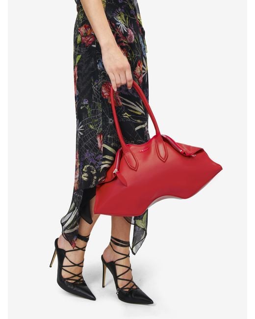 McQueen Red Manta Bag