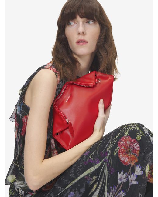 McQueen Red Manta Clutch