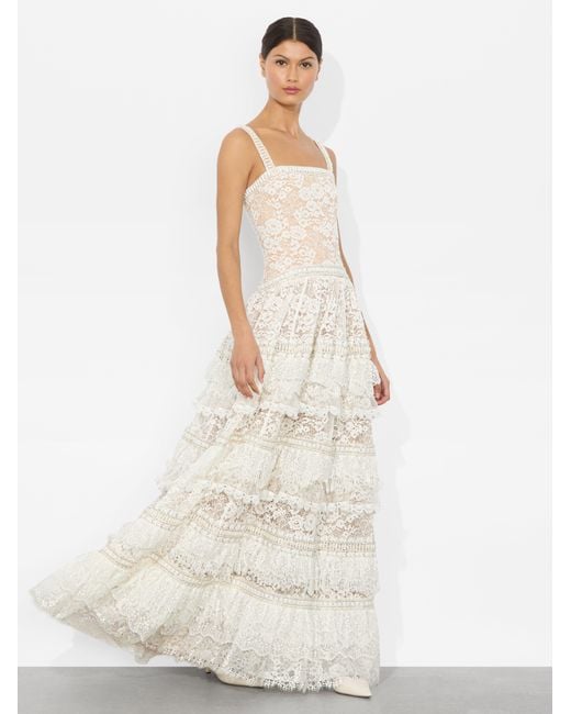 （US発）Alice+Olivia ZENAIDA マキシケープドレス Alice and Olivia Zenaida Maxi Cape Dress | Bloomingdale's