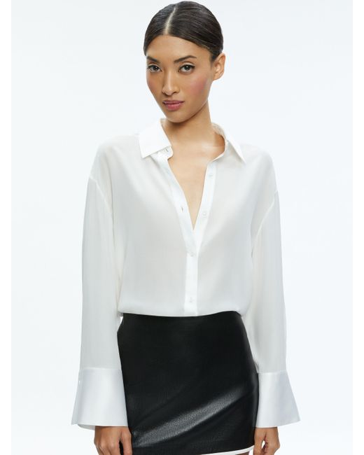 Alice + Olivia White Finely Open Back Button Down