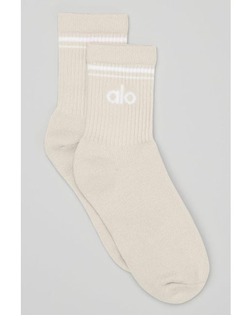 Alo Yoga Halfcrew Throwback Socks in White Lyst