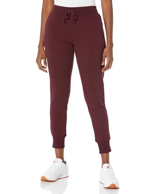 Pantaloni Jogger Sportivi in Pile di Amazon Essentials in Red