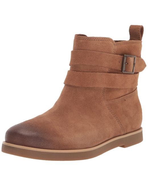 spin shoes wide width