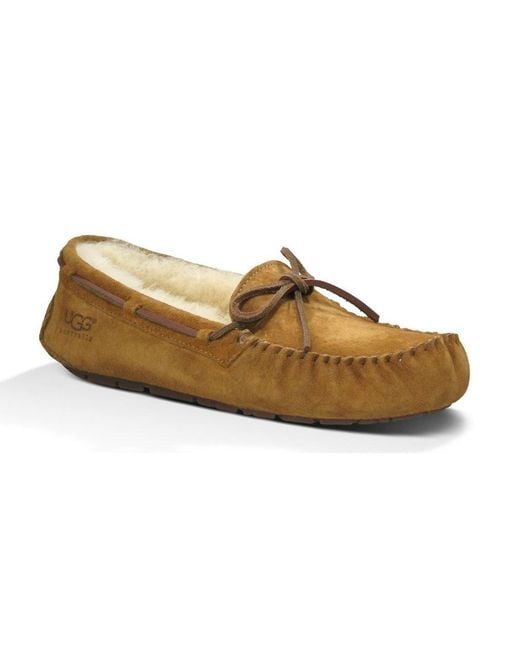 ugg dakota moccasins