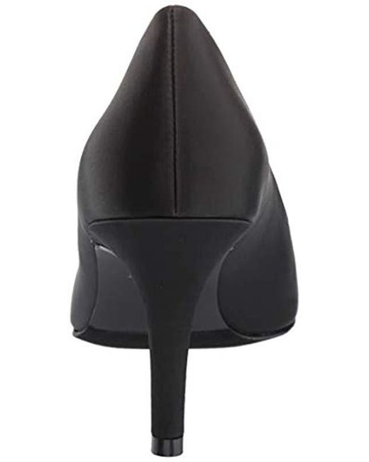 cole haan juliana pump