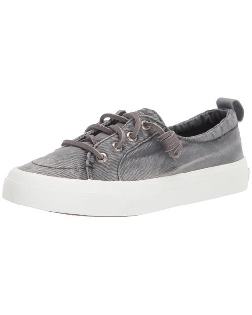 sperry crest vibe chambray