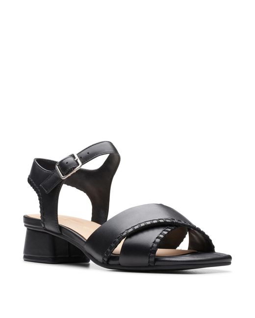 Clarks trace cross sandal hotsell
