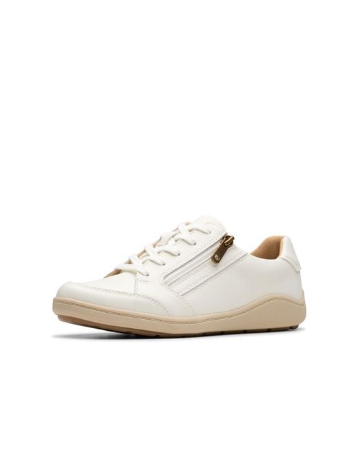 Clarks White Bryianne Bayla Sneaker