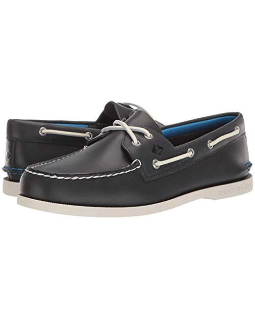 sperry plush boat shoe
