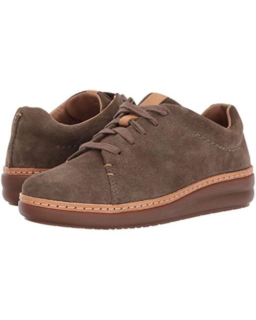clarks amberlee crest