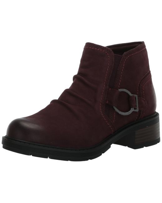 Clarks Brown Hearth Faye Ankle Boot