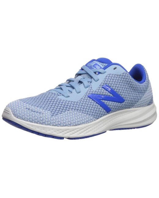 New Balance Rubber 490 V7 Running Shoe 