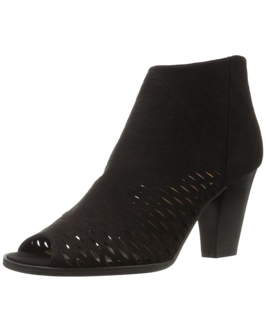 chinese laundry peep toe bootie