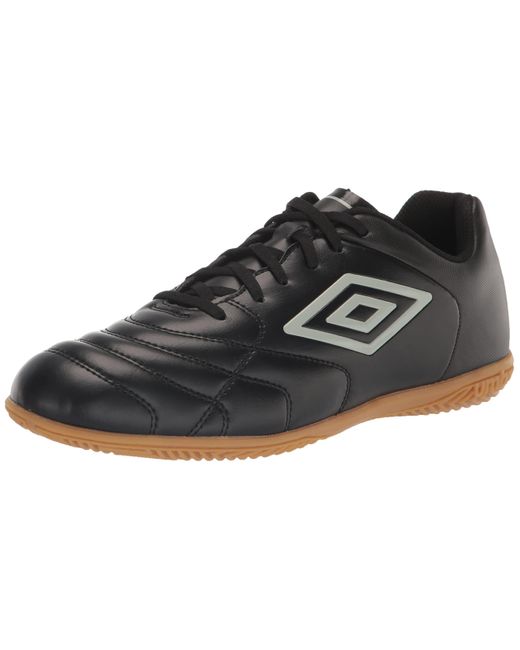Umbro Black Classico Xi Ic Indoor Soccer Shoe for men