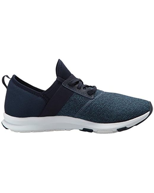Women's fuelcore nergize store v1 training shoe