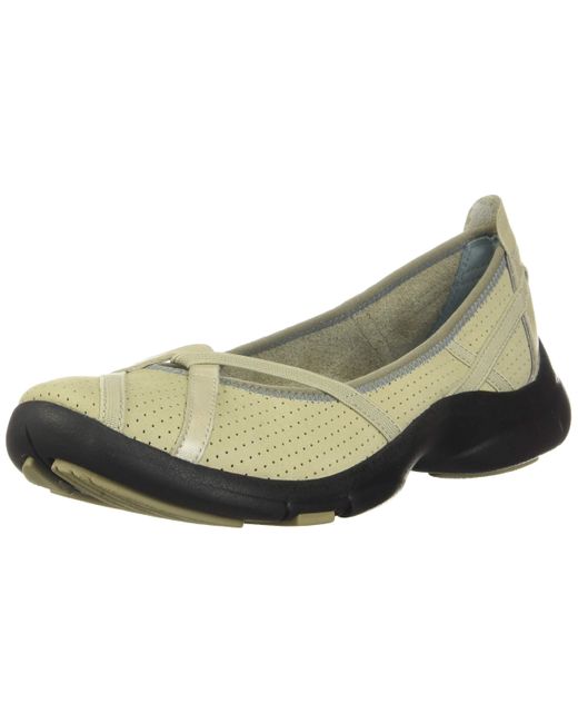 clarks berry loafer flat