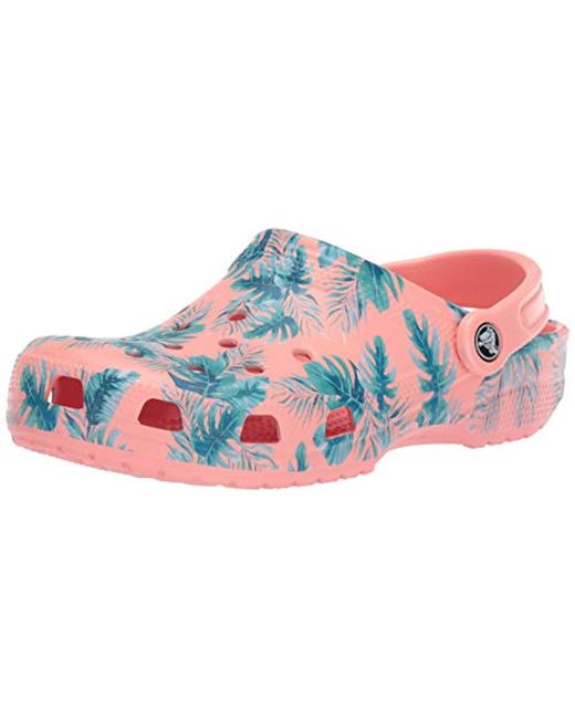 Crocs™ Classic Seasonal Graphic Clog, Melon/tropical, 8 Us / 10 Us M Us in  Pink | Lyst