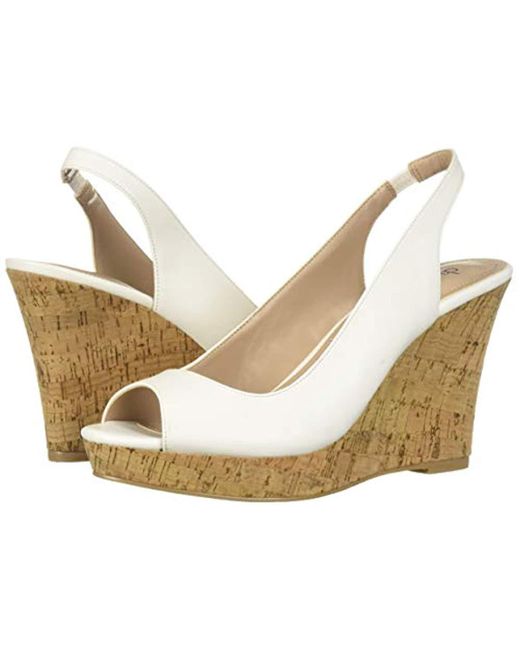 leandra slingback wedge