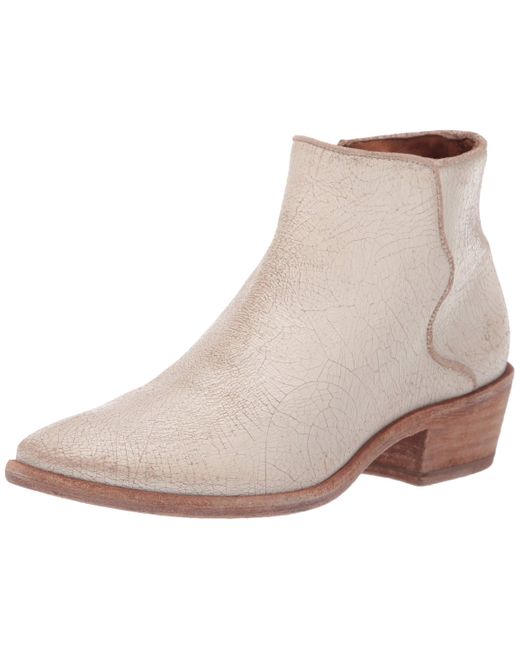 carson bootie frye