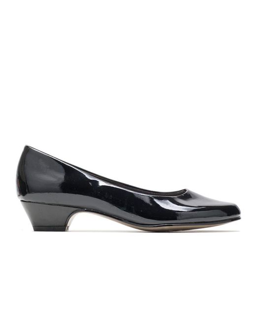 Soft style deals hush puppies