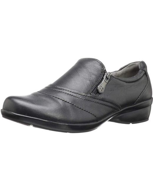 clarissa naturalizer