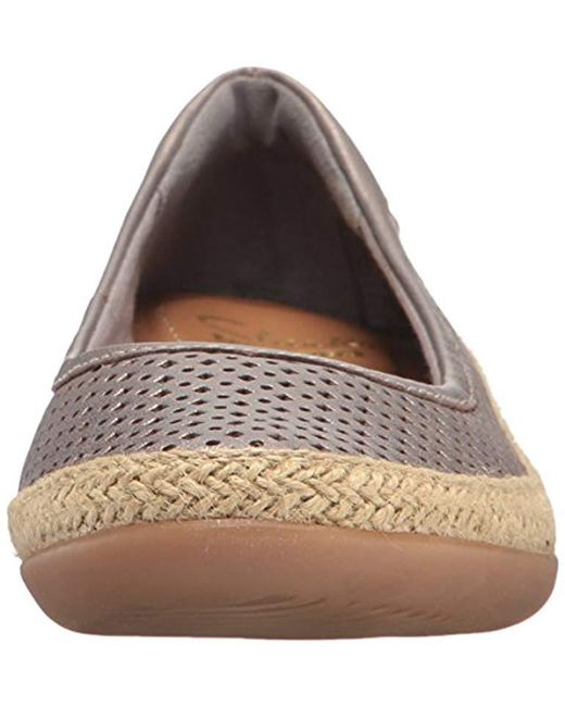 clarks silver ballet flats