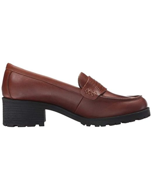 eastland roxanne loafer