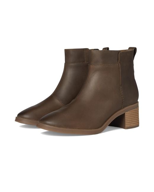 Clarks Brown Lileigh Charm Boots 11 B