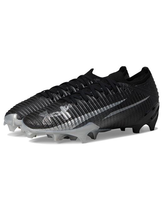 Under Armour Black Blur Pro Football Cleats Sneaker for men