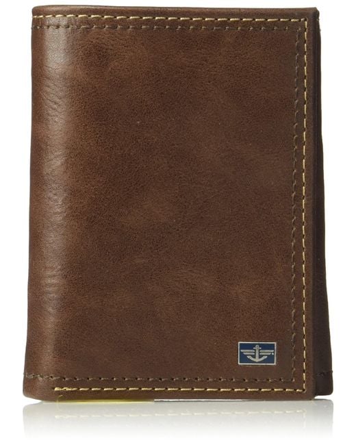 Dockers Leather Extra Capacity Trifold Wallet in Brown for Men Lyst