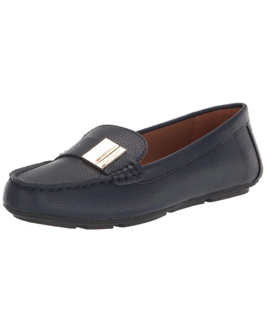 Calvin Klein Lisa Loafer Flat in Black | Lyst