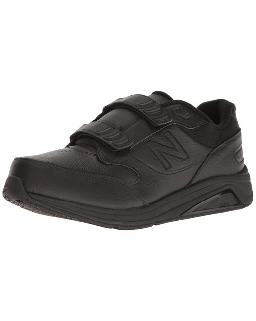 New Balance 928 Trainers in Black/Black 
