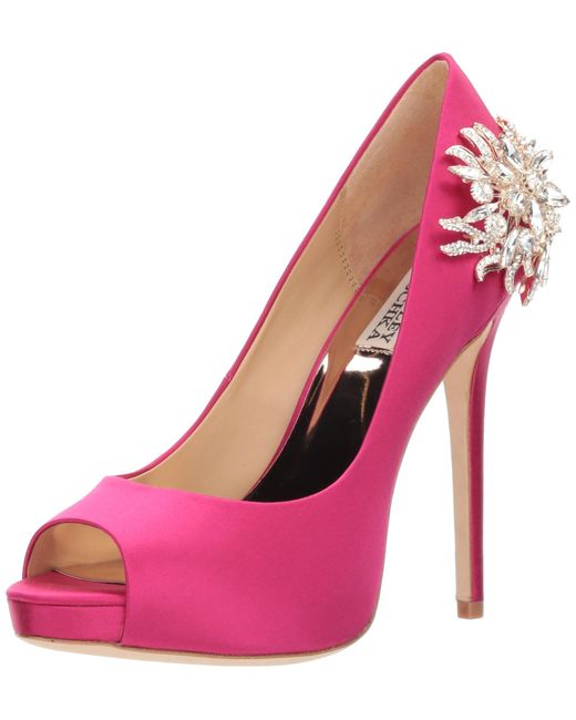 badgley mischka pink shoes