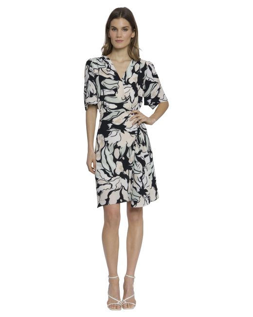 Maggy London Multicolor Floral Printed Surplus Bodice Flutter Sleeve Dress With Ruched Side Front Skirt