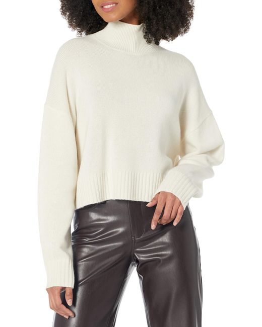 Theory White Cropped Turtleneck Pull-over Sweater