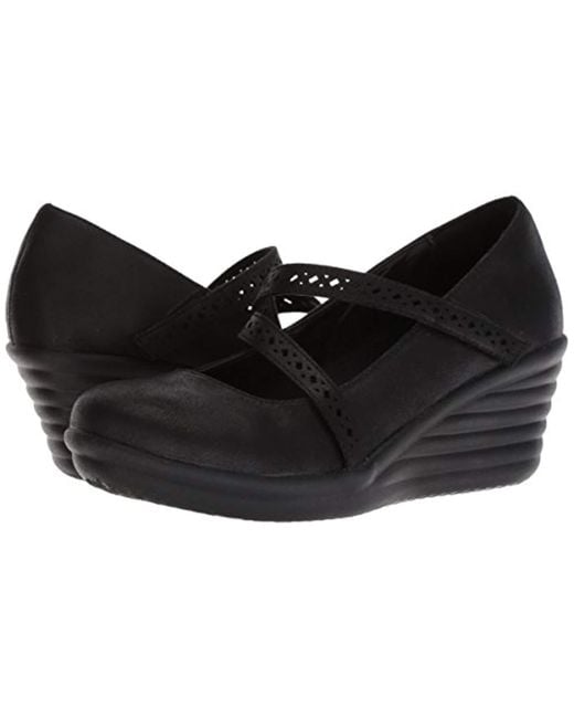 mary jane wedge pump