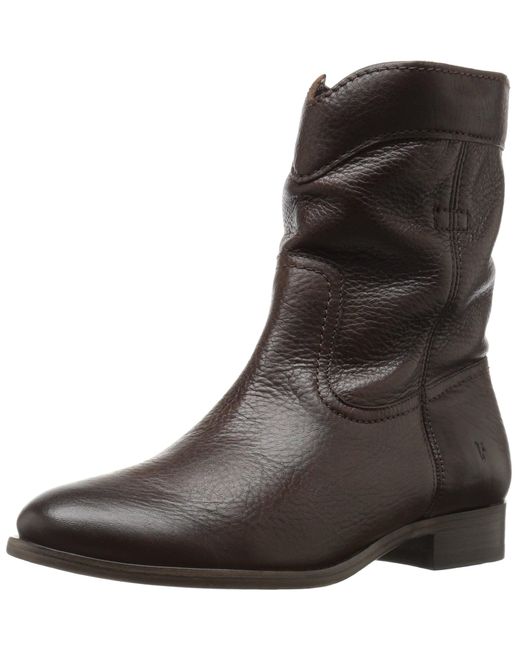 frye cara boot short