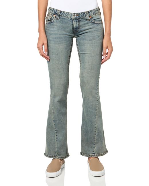 From Panama to Global Reggaeton: Joey Montana's Rise to Fame