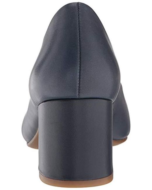 Taryn Rose Womens Rochelle Dress Calf Pump