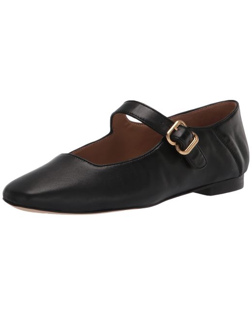 michaela mary jane flat