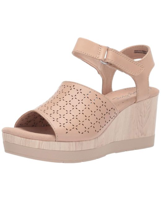 clarks leather sandals womens