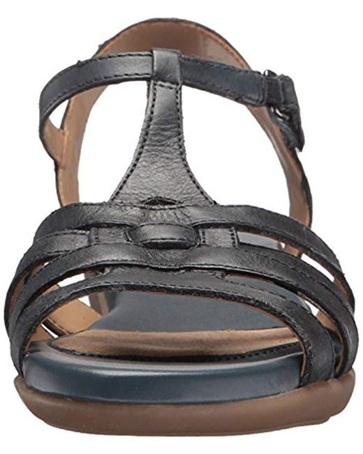 naturalizer nanci sandals